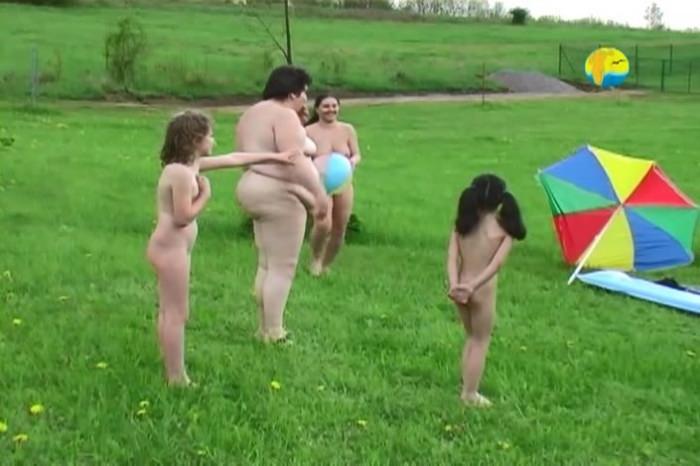 Nudism film Meadow studio Naturist Freedom [Nudist Planet]