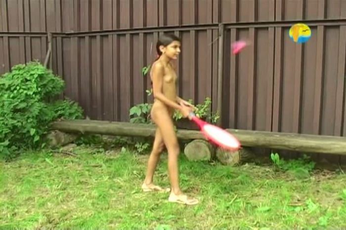 European nudism video - Poruba girls afternoon [Nudist Planet]